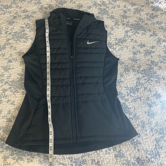 Nike Running Thermosoft Quilted Puffer Running Athletic Vest Black Size Small - Picture 6 of 9